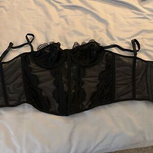 Elegant Black Lace Bustier